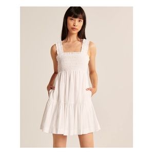 NWT Abercrombie smocked mini dress in white (sz XS)